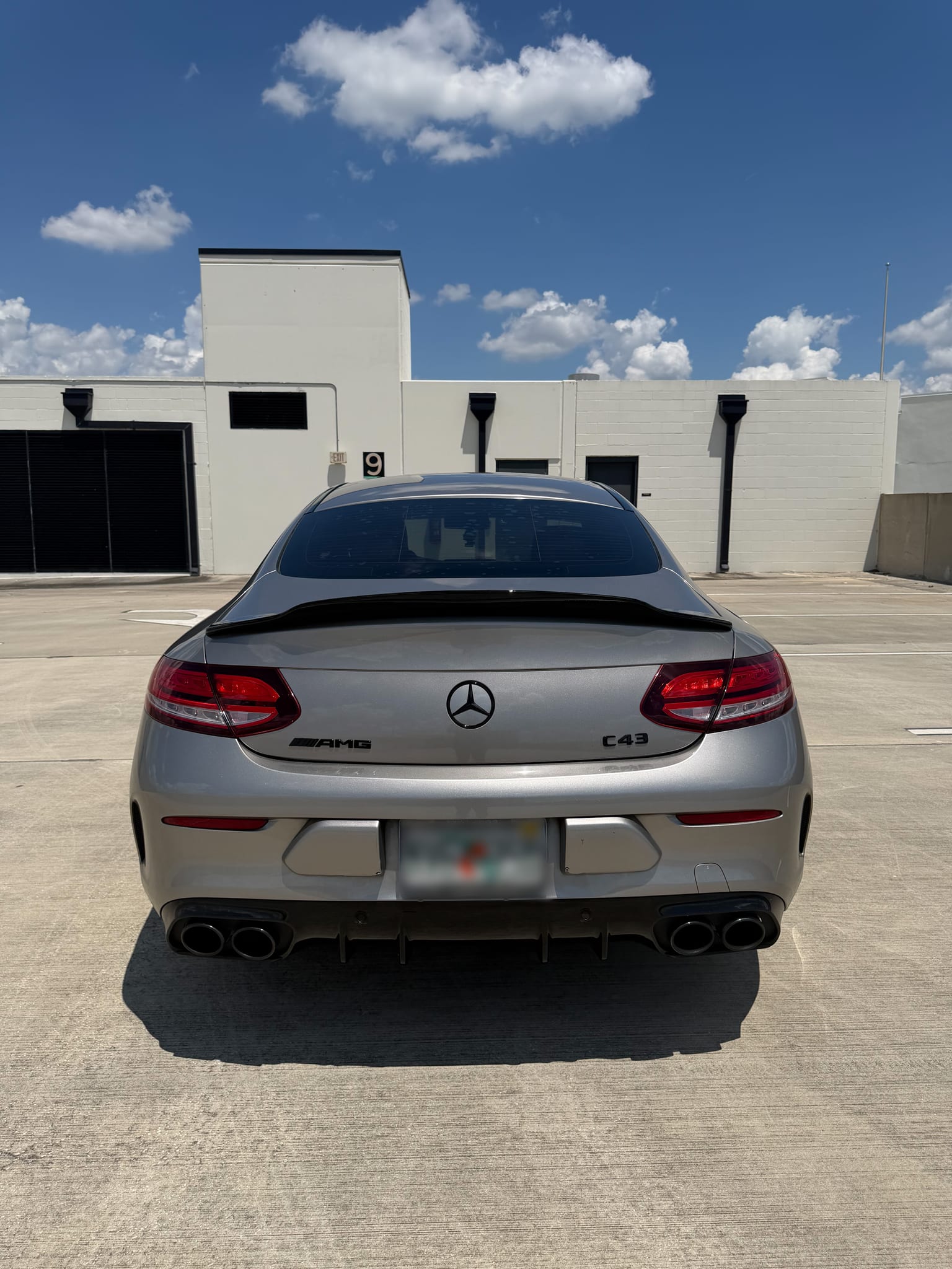 Mercedes-Benz C43 AMG Coupe image 4